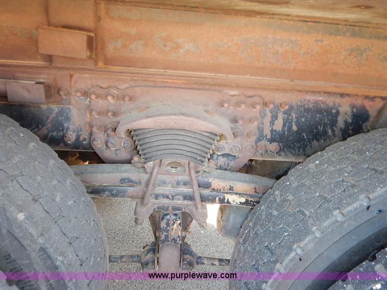 image for item K1714 2001 Sterling LT7501 dump truck