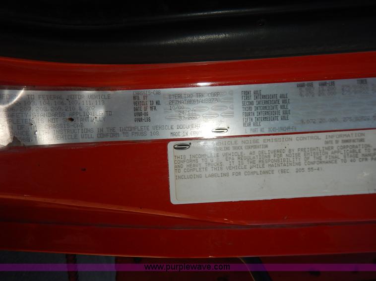 image for item K1714 2001 Sterling LT7501 dump truck