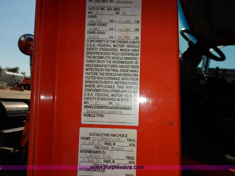 image for item K1714 2001 Sterling LT7501 dump truck