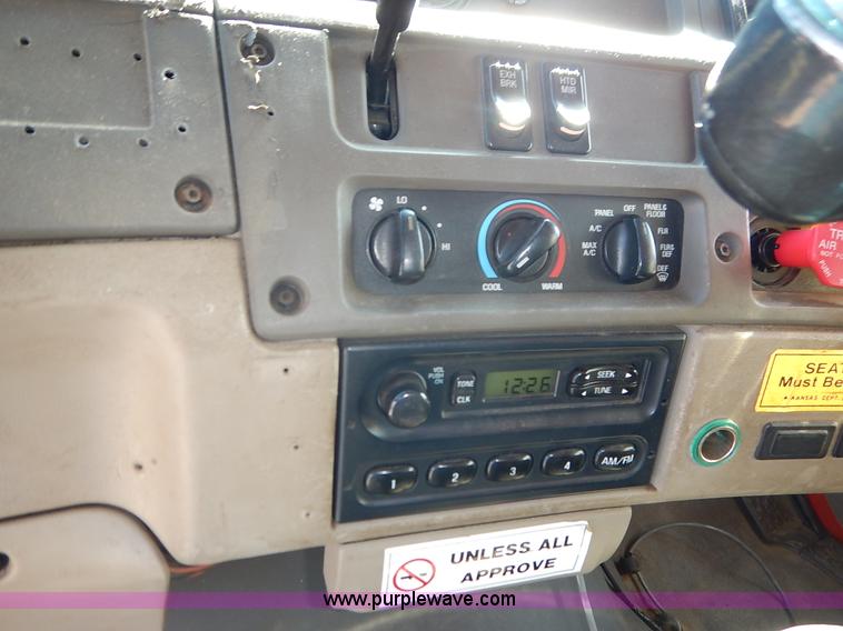 image for item K1717 2002 Sterling LT7501 dump truck