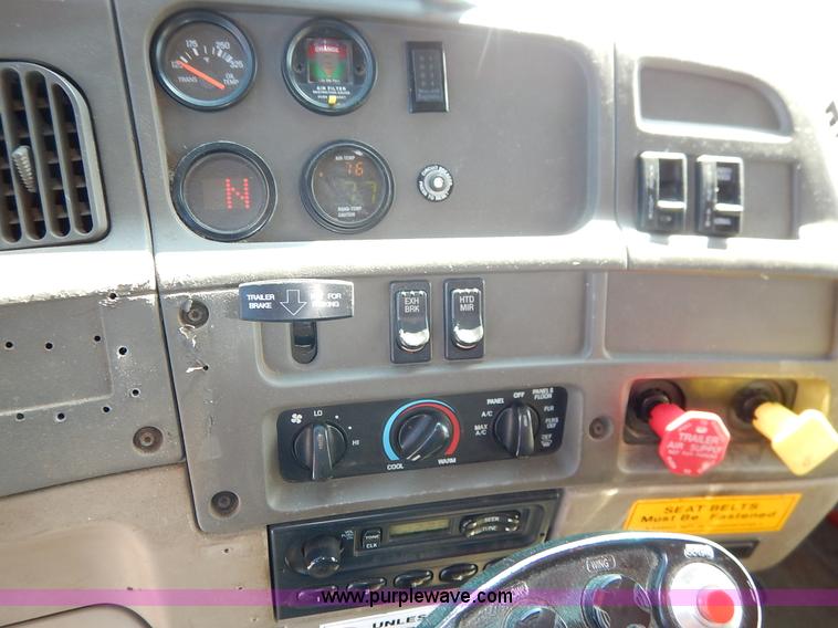 image for item K1717 2002 Sterling LT7501 dump truck