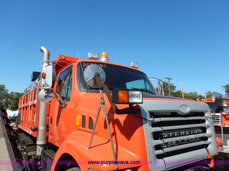 image for item K1717 2002 Sterling LT7501 dump truck