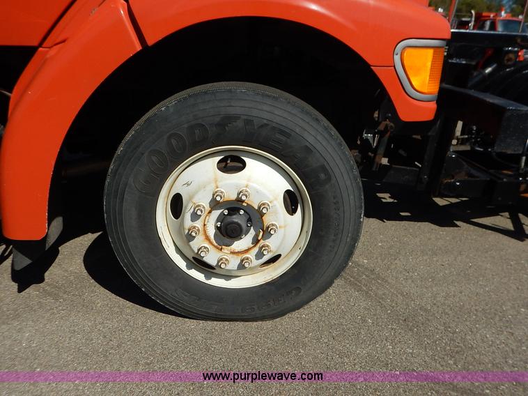 image for item K1717 2002 Sterling LT7501 dump truck