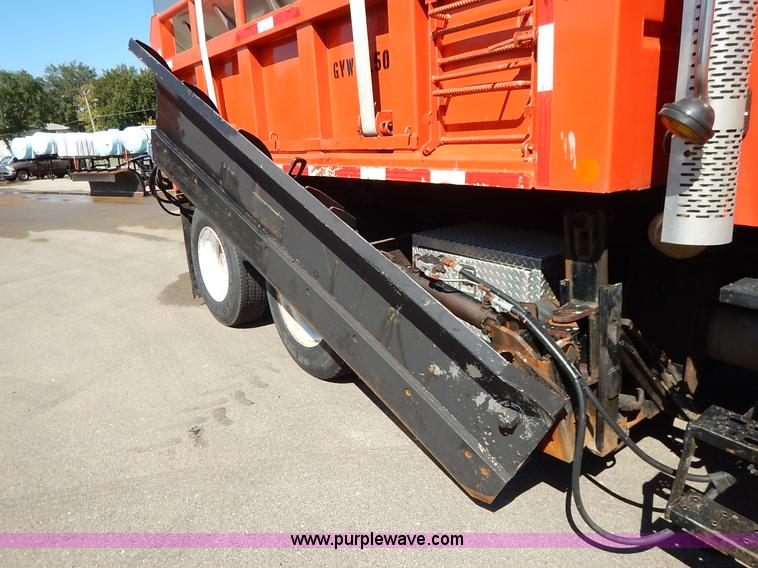 image for item K1717 2002 Sterling LT7501 dump truck