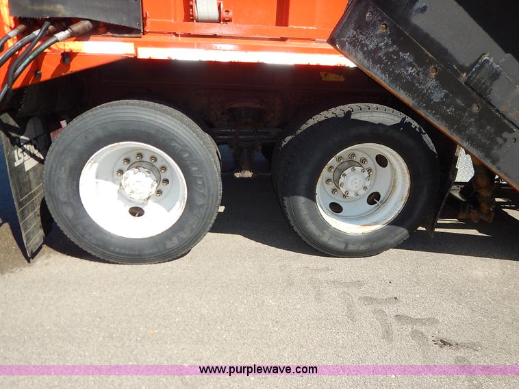 image for item K1717 2002 Sterling LT7501 dump truck