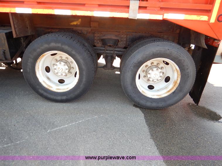 image for item K1717 2002 Sterling LT7501 dump truck