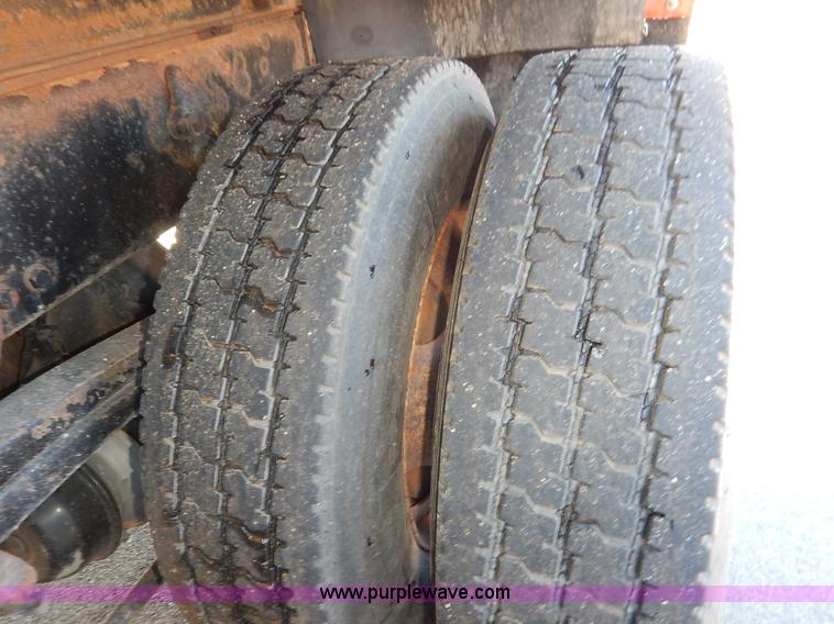 image for item K1717 2002 Sterling LT7501 dump truck