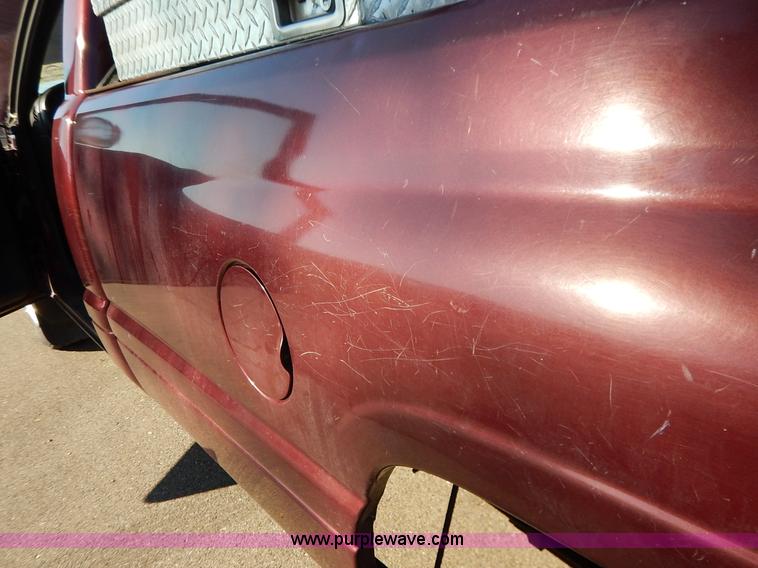 image for item K1721 2001 Dodge Ram 1500 pickup truck