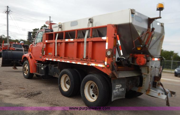 image for item K1726 2001 Sterling LT7501 dump truck