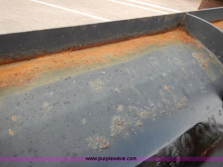 image for item K1726 2001 Sterling LT7501 dump truck