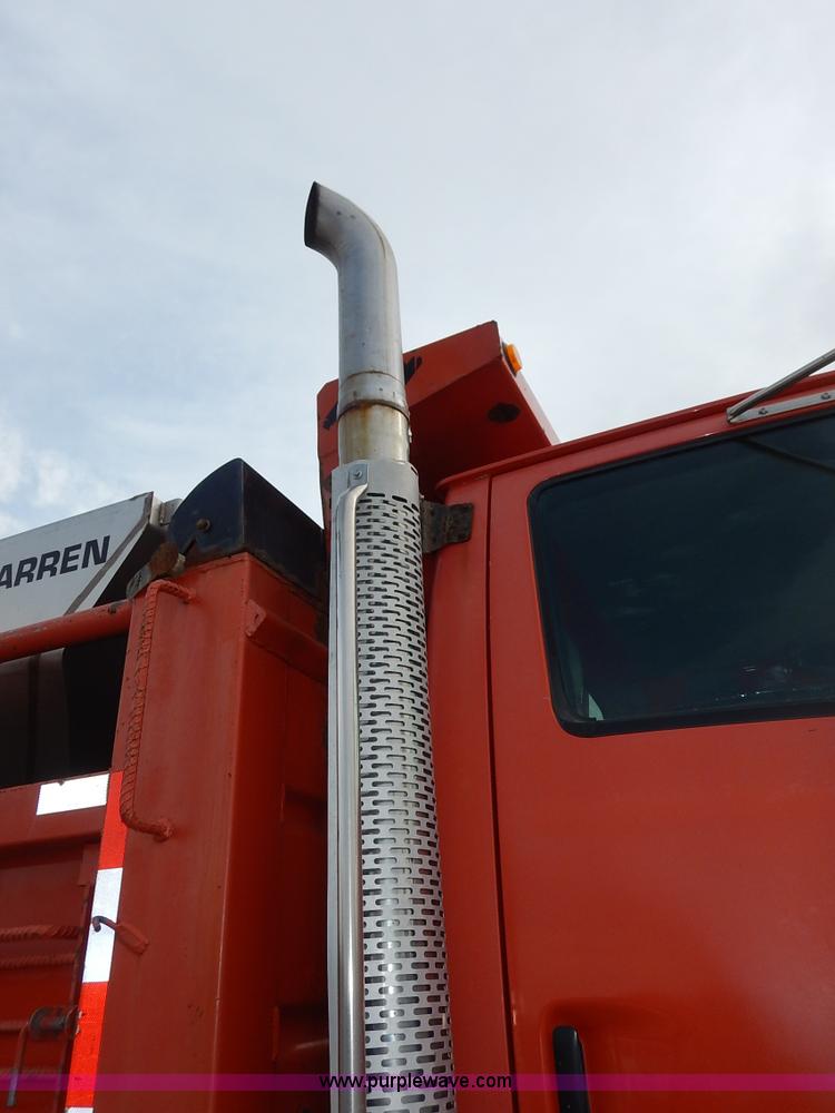 image for item K1726 2001 Sterling LT7501 dump truck