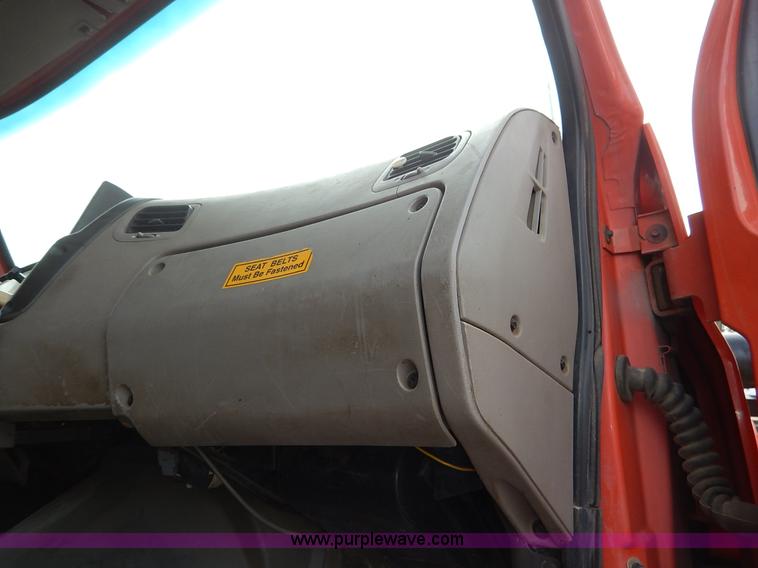 image for item K1726 2001 Sterling LT7501 dump truck