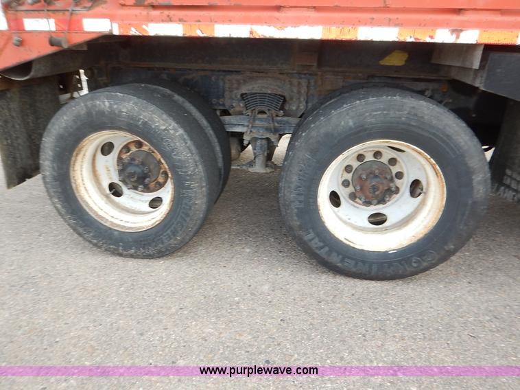 image for item K1726 2001 Sterling LT7501 dump truck