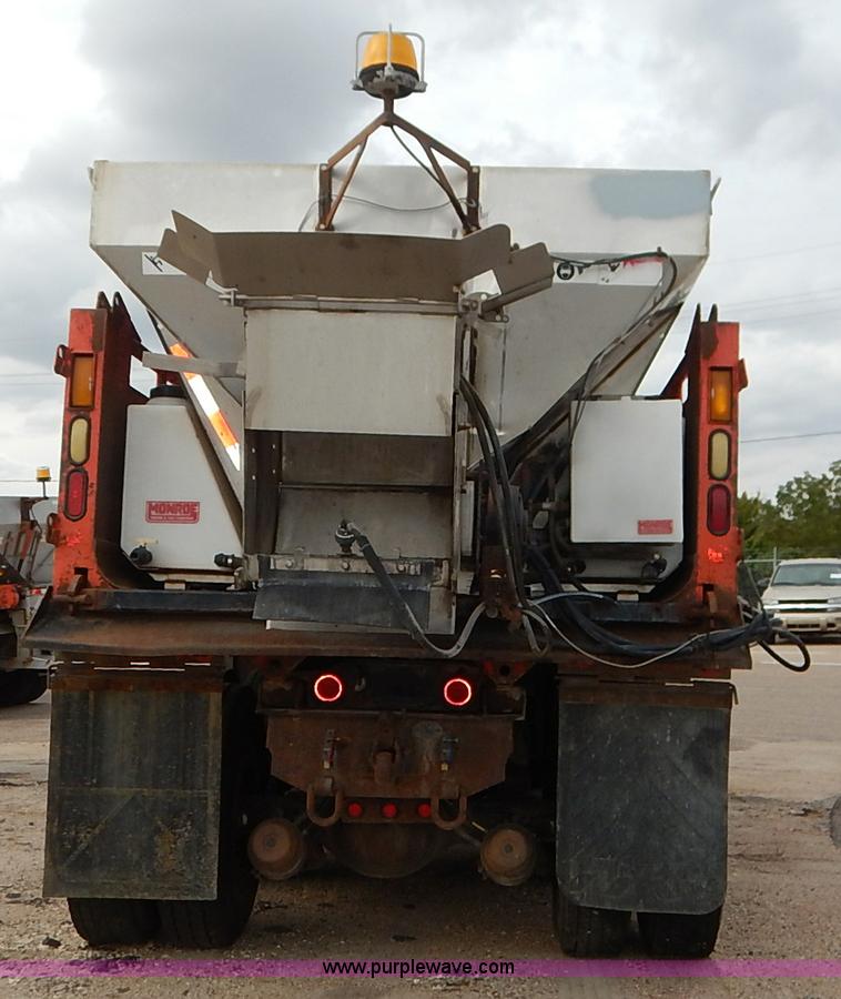 image for item K1727 1999 International 4900 dump truck