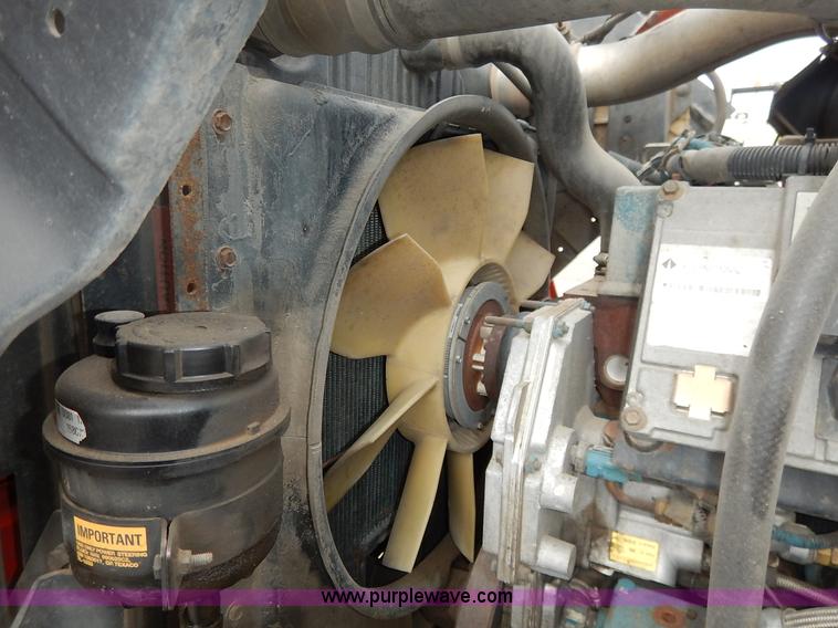 image for item K1727 1999 International 4900 dump truck