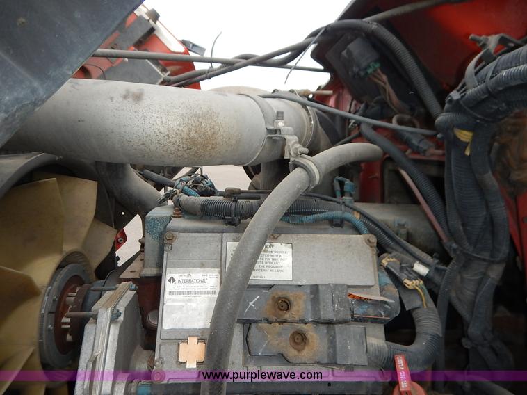 image for item K1727 1999 International 4900 dump truck