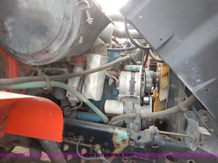 image for item K1727 1999 International 4900 dump truck