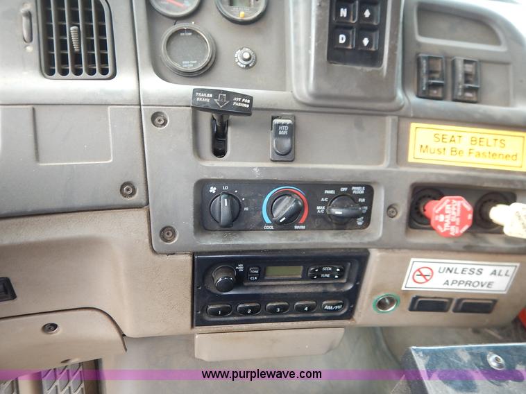 image for item K1728 2001 Sterling LT7501 dump truck