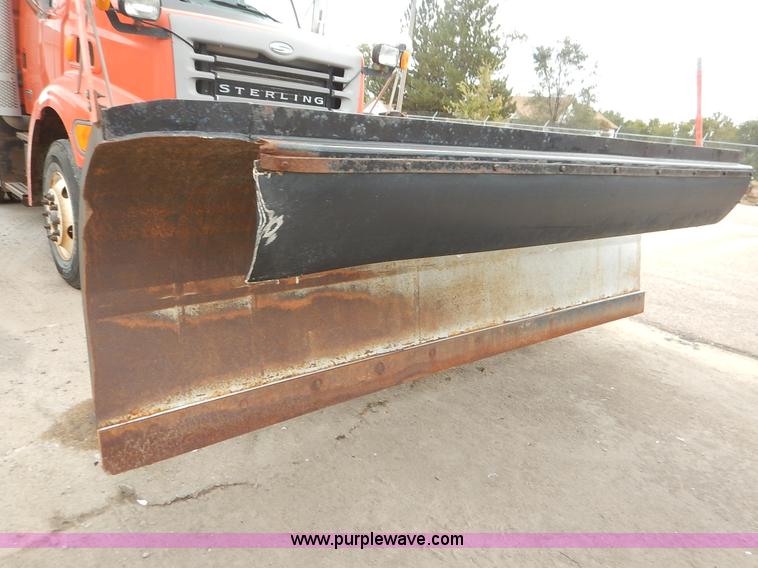 image for item K1728 2001 Sterling LT7501 dump truck