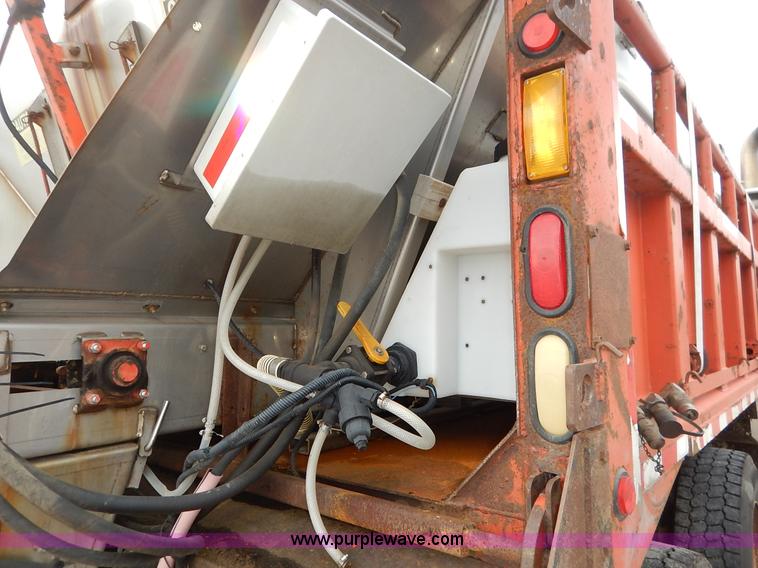 image for item K1728 2001 Sterling LT7501 dump truck