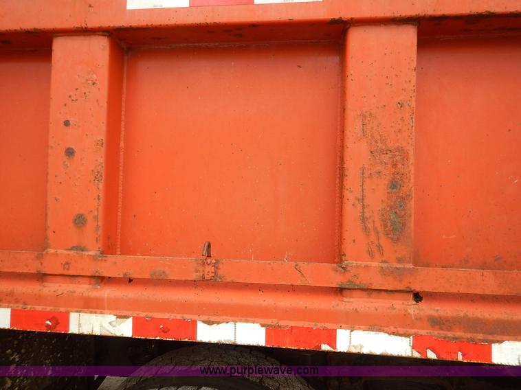 image for item K1728 2001 Sterling LT7501 dump truck