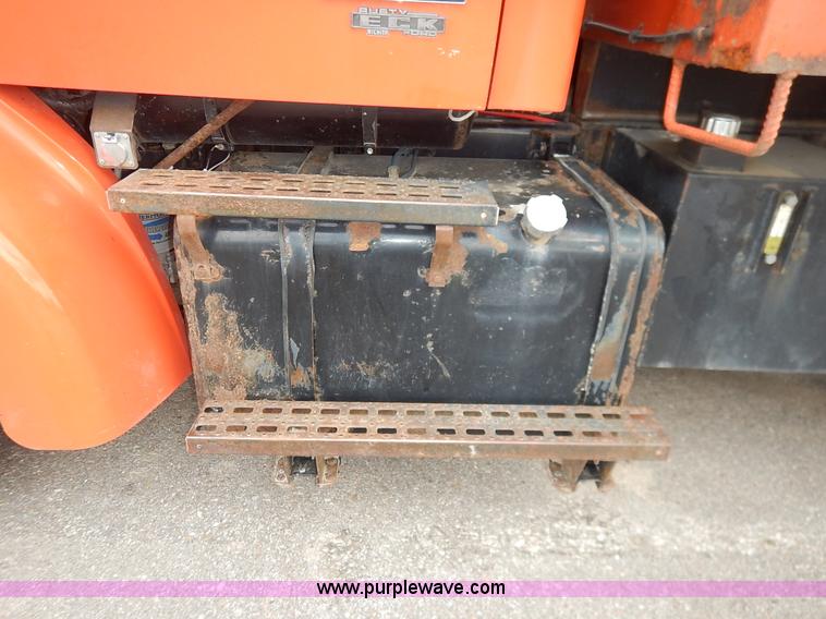 image for item K1728 2001 Sterling LT7501 dump truck