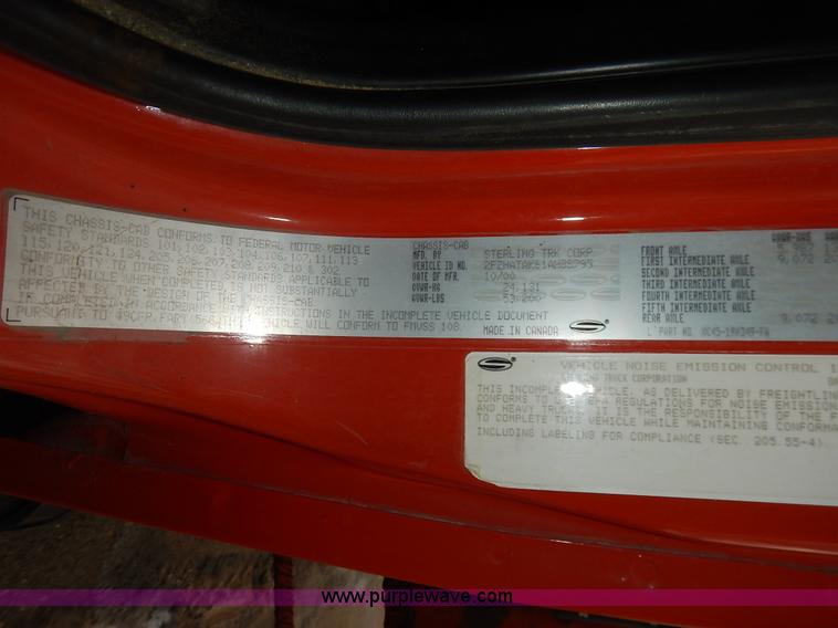 image for item K1728 2001 Sterling LT7501 dump truck