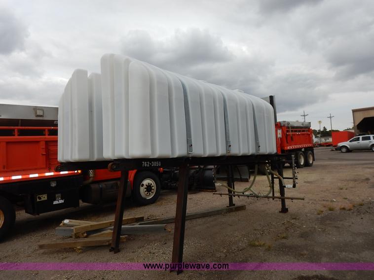 image for item K1728 2001 Sterling LT7501 dump truck