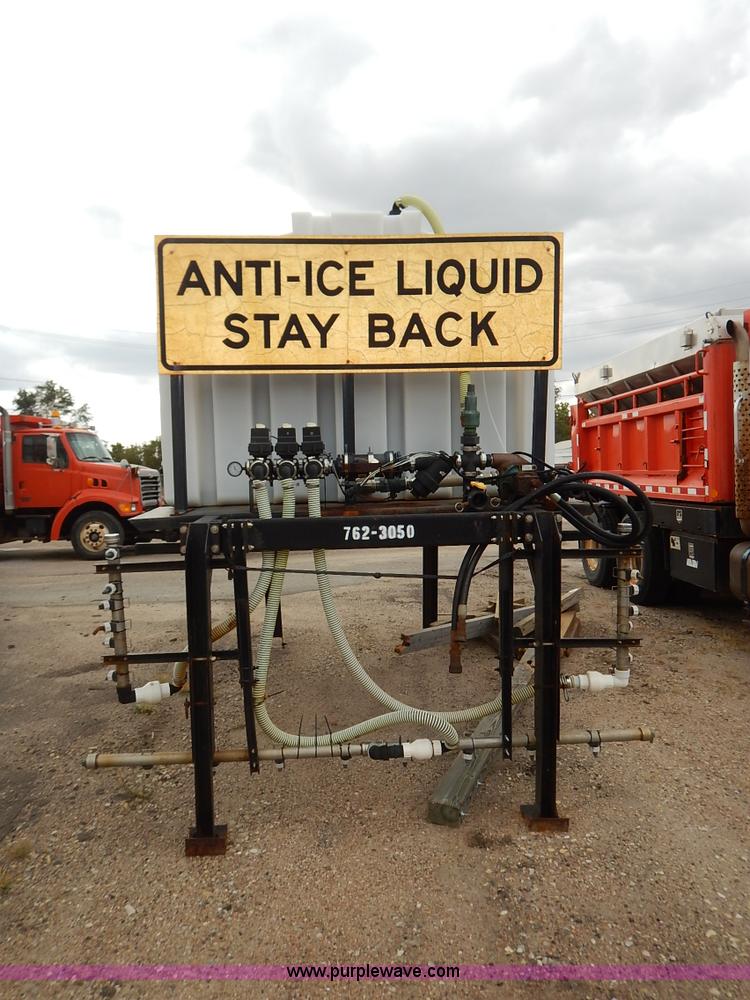 image for item K1728 2001 Sterling LT7501 dump truck