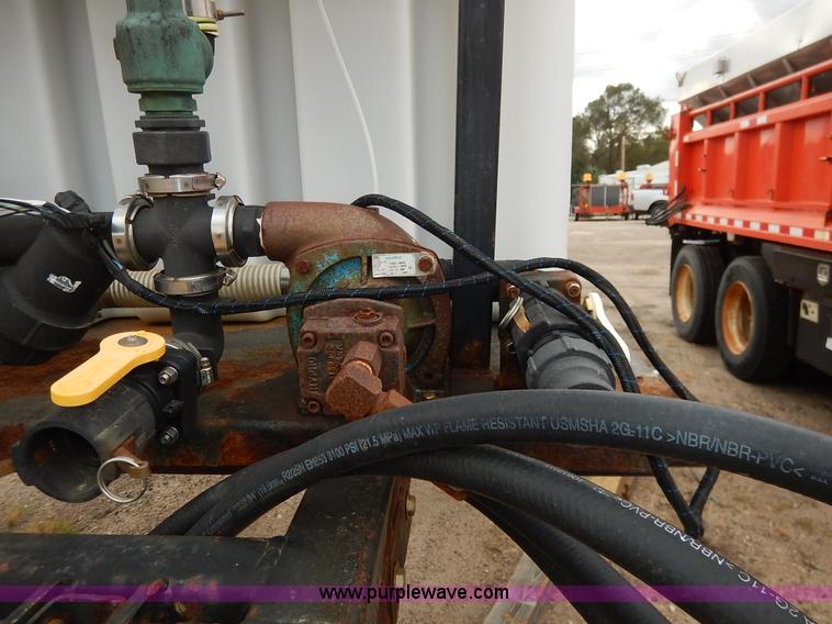 image for item K1728 2001 Sterling LT7501 dump truck