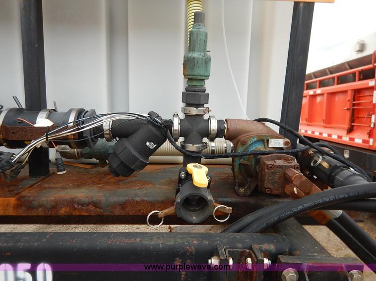 image for item K1728 2001 Sterling LT7501 dump truck