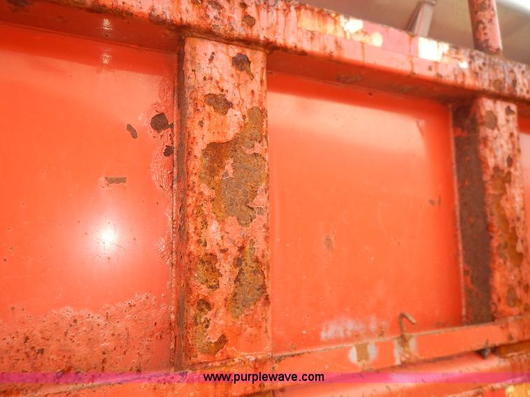 image for item K1734 2001 Sterling LT7500 dump truck