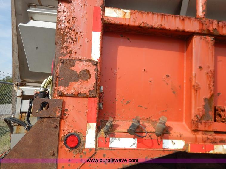 image for item K1734 2001 Sterling LT7500 dump truck