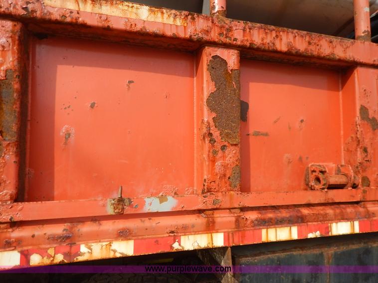 image for item K1734 2001 Sterling LT7500 dump truck