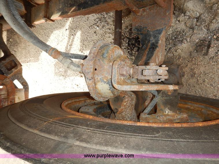 image for item K1734 2001 Sterling LT7500 dump truck