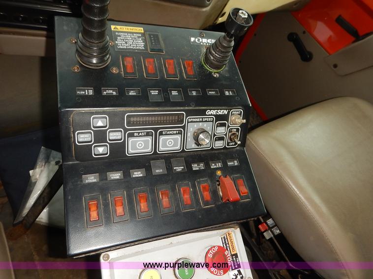 image for item K1734 2001 Sterling LT7500 dump truck