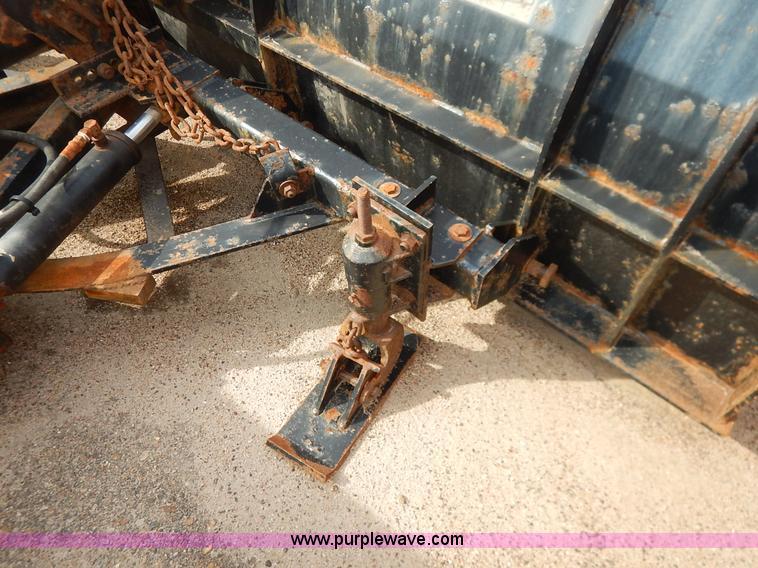 image for item K1734 2001 Sterling LT7500 dump truck