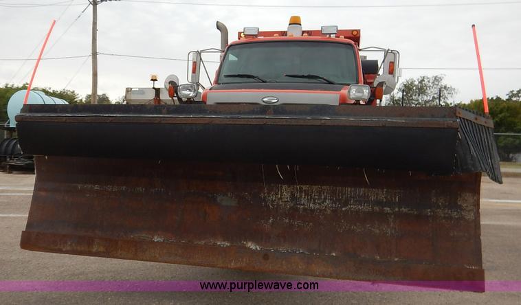 image for item K1736 2001 Sterling LT7500 dump truck