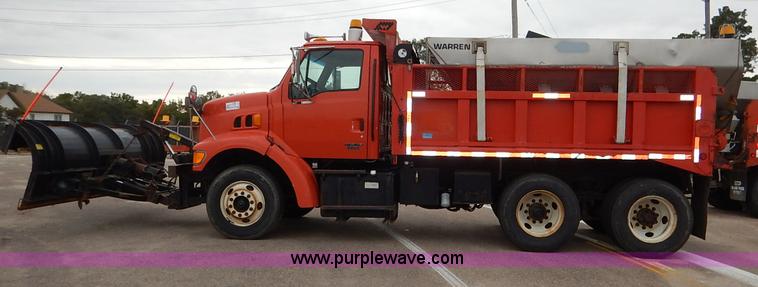 image for item K1736 2001 Sterling LT7500 dump truck