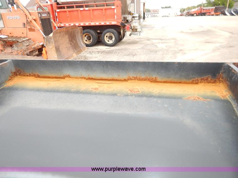 image for item K1736 2001 Sterling LT7500 dump truck