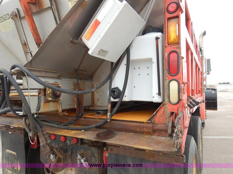 image for item K1736 2001 Sterling LT7500 dump truck