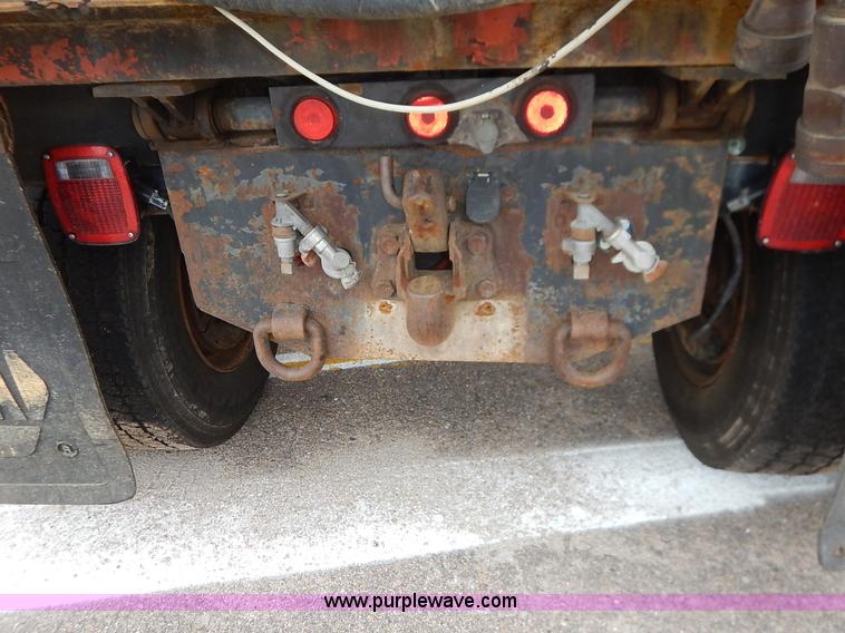 image for item K1736 2001 Sterling LT7500 dump truck