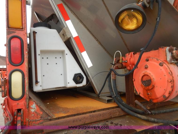 image for item K1736 2001 Sterling LT7500 dump truck