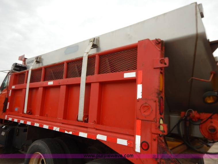 image for item K1736 2001 Sterling LT7500 dump truck
