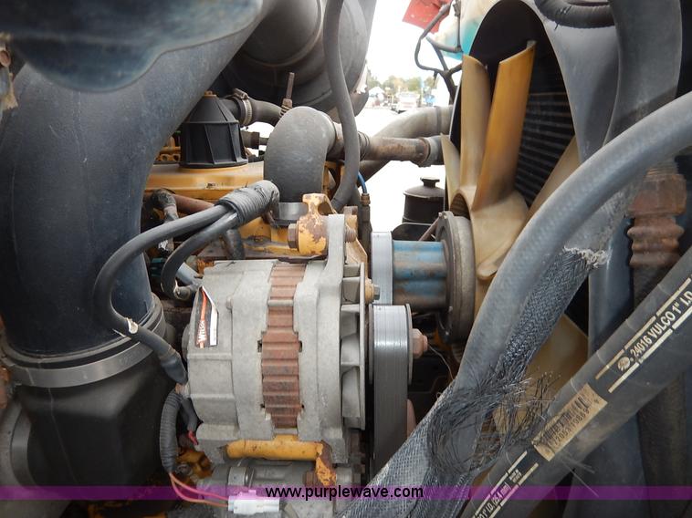 image for item K1736 2001 Sterling LT7500 dump truck