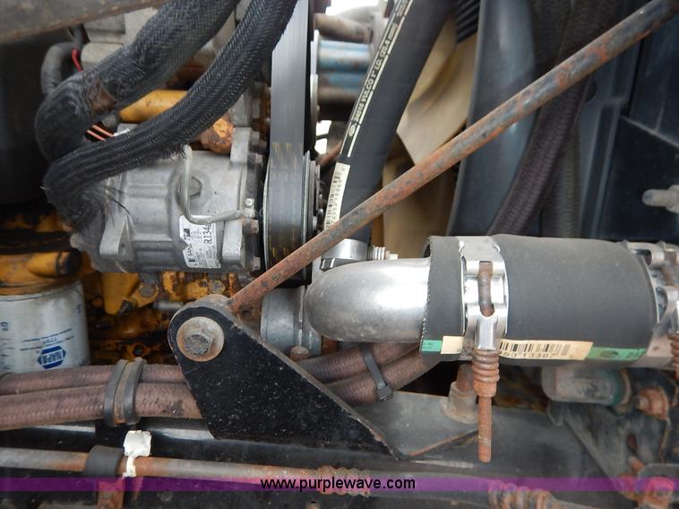 image for item K1736 2001 Sterling LT7500 dump truck