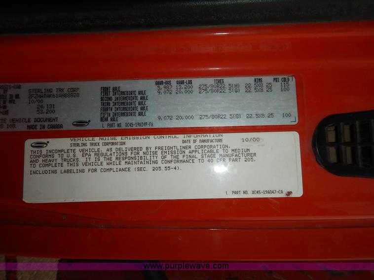 image for item K1736 2001 Sterling LT7500 dump truck