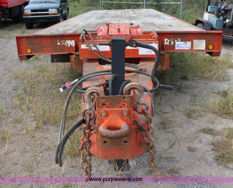 image for item L2277 2004 Trail Eze TE40T28 tilt deck trailer