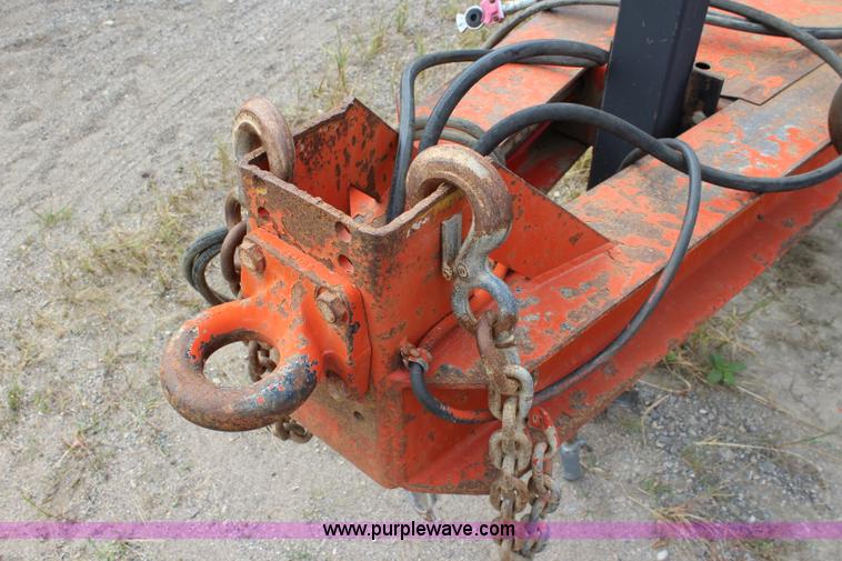 image for item L2277 2004 Trail Eze TE40T28 tilt deck trailer