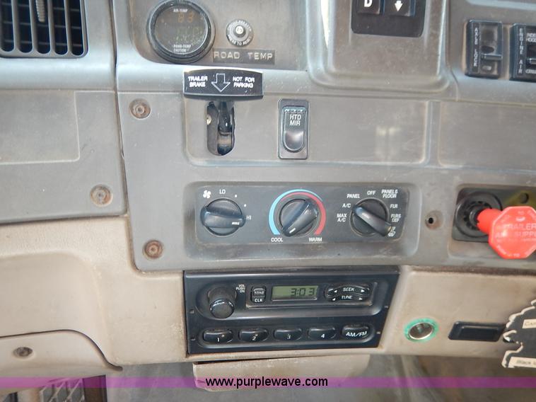 image for item L2296 2001 Sterling LT7500 dump truck